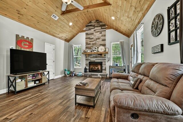 Property Photo:  410 Knight Drive  GA 30540 