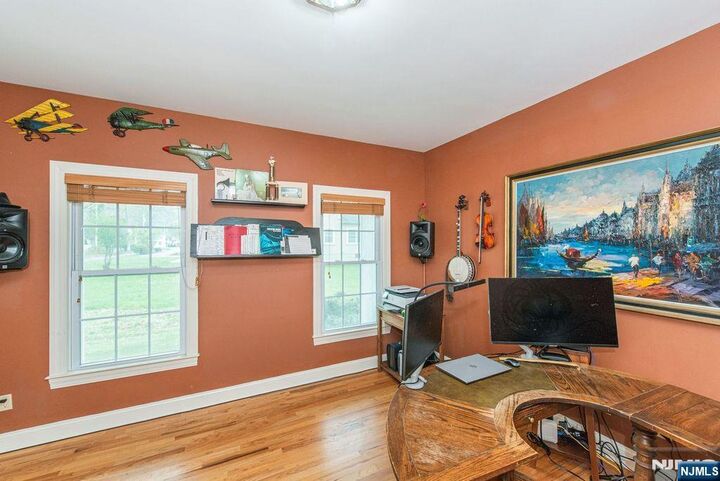 Property Photo:  721 Ringwood Avenue  NJ 07442 