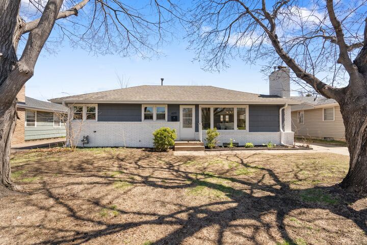 Property Photo:  6211 Thomas Avenue S  MN 55423 