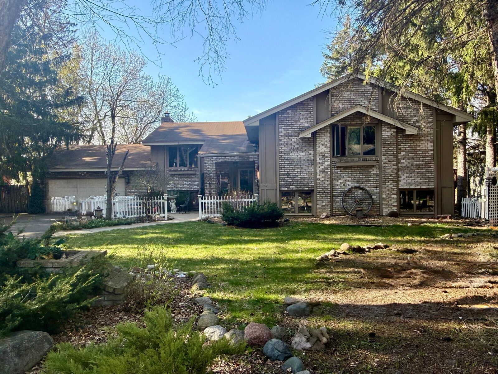 Property Photo:  7800 Somerset  MN 55125 