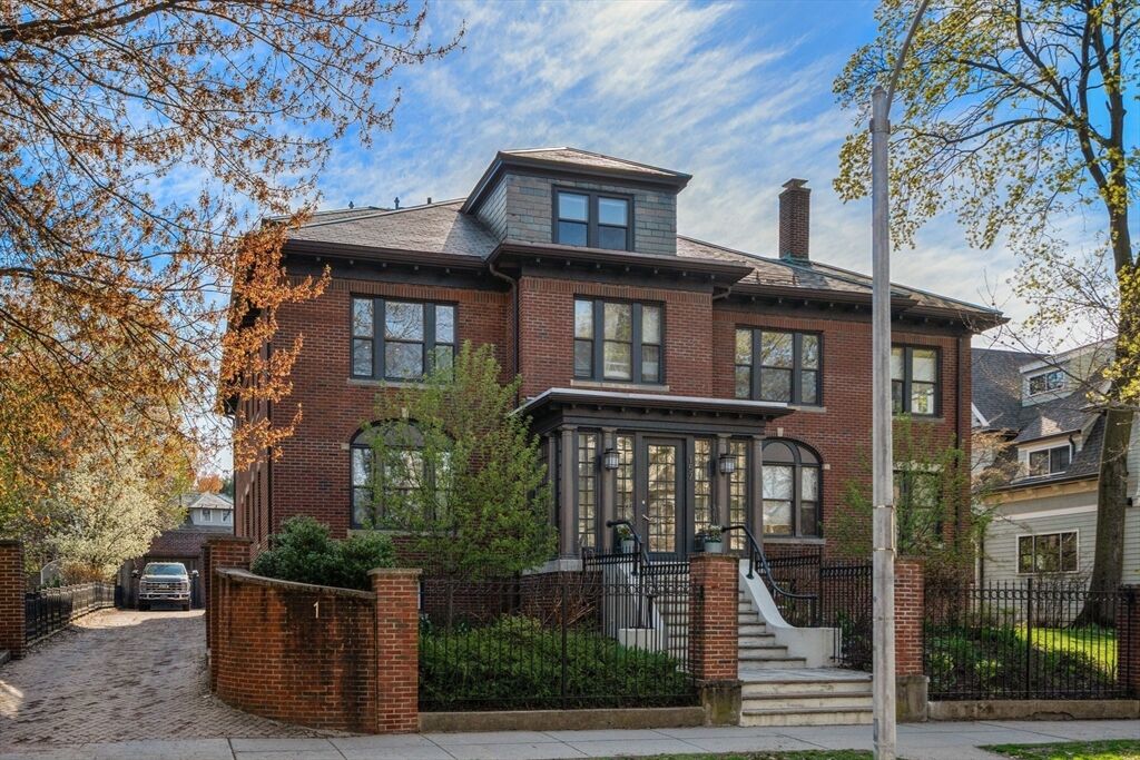 Property Photo:  157 Babcock 2  MA 02446 