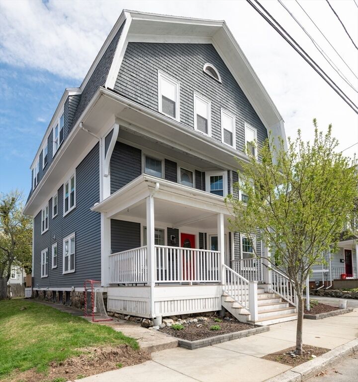Property Photo:  19 Odell Ave 2  MA 01915 