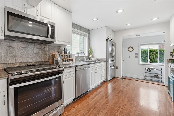 Property Photo:  34 Amherst St  MA 01602 