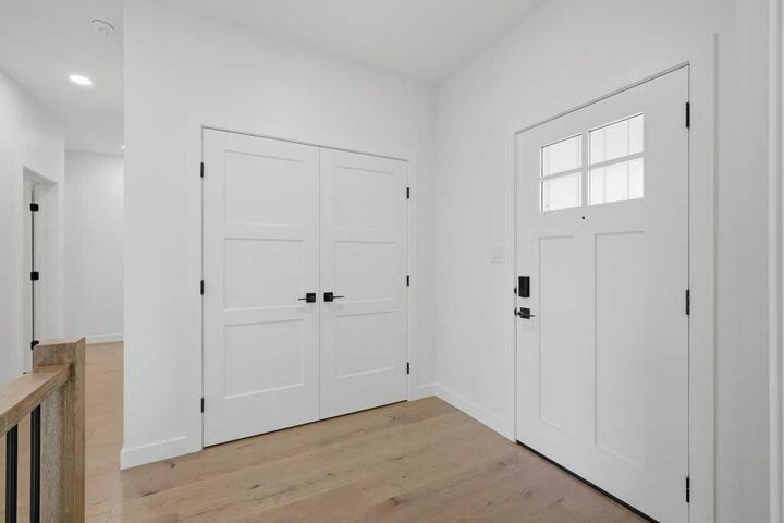 Property Photo: 37 Maclean Close AB T4M 0H4