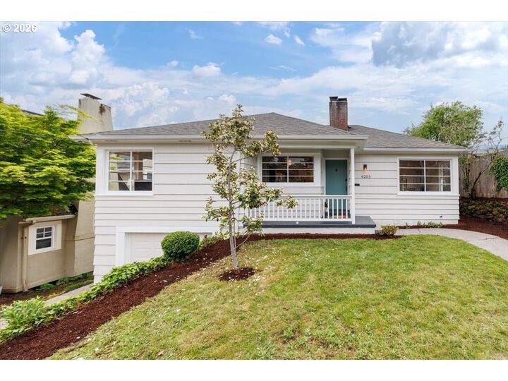 Property Photo:  4205 NE 18th Ave  OR 97211 