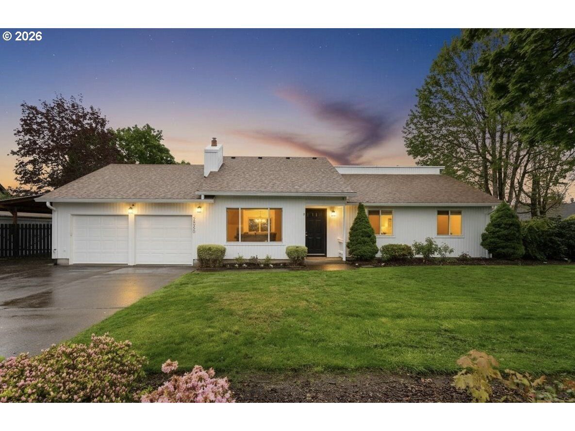 Property Photo: 24950 NE Airport Rd OR 97002