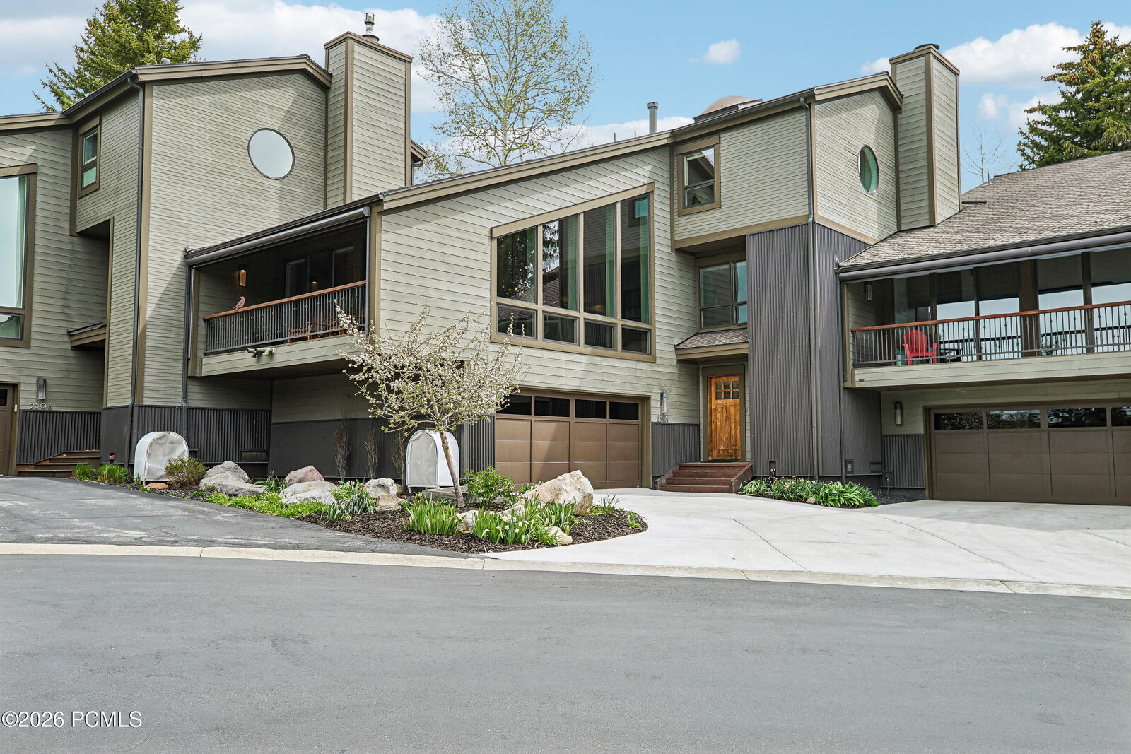 Property Photo:  2504 Fairway Village Drive  UT 84060 