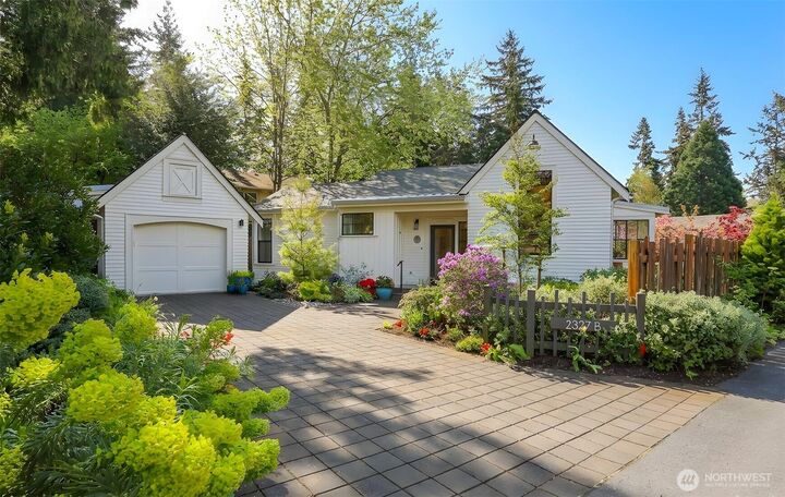 Property Photo:  2327 NE 127th Street B  WA 98125 