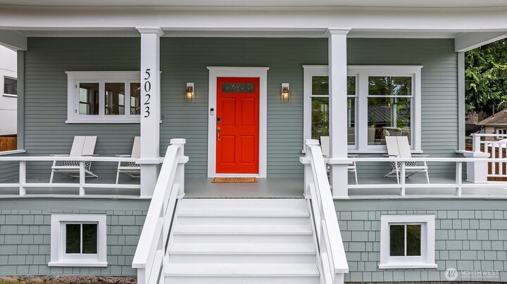 Property Photo:  5023 SW Prince Street  WA 98116 