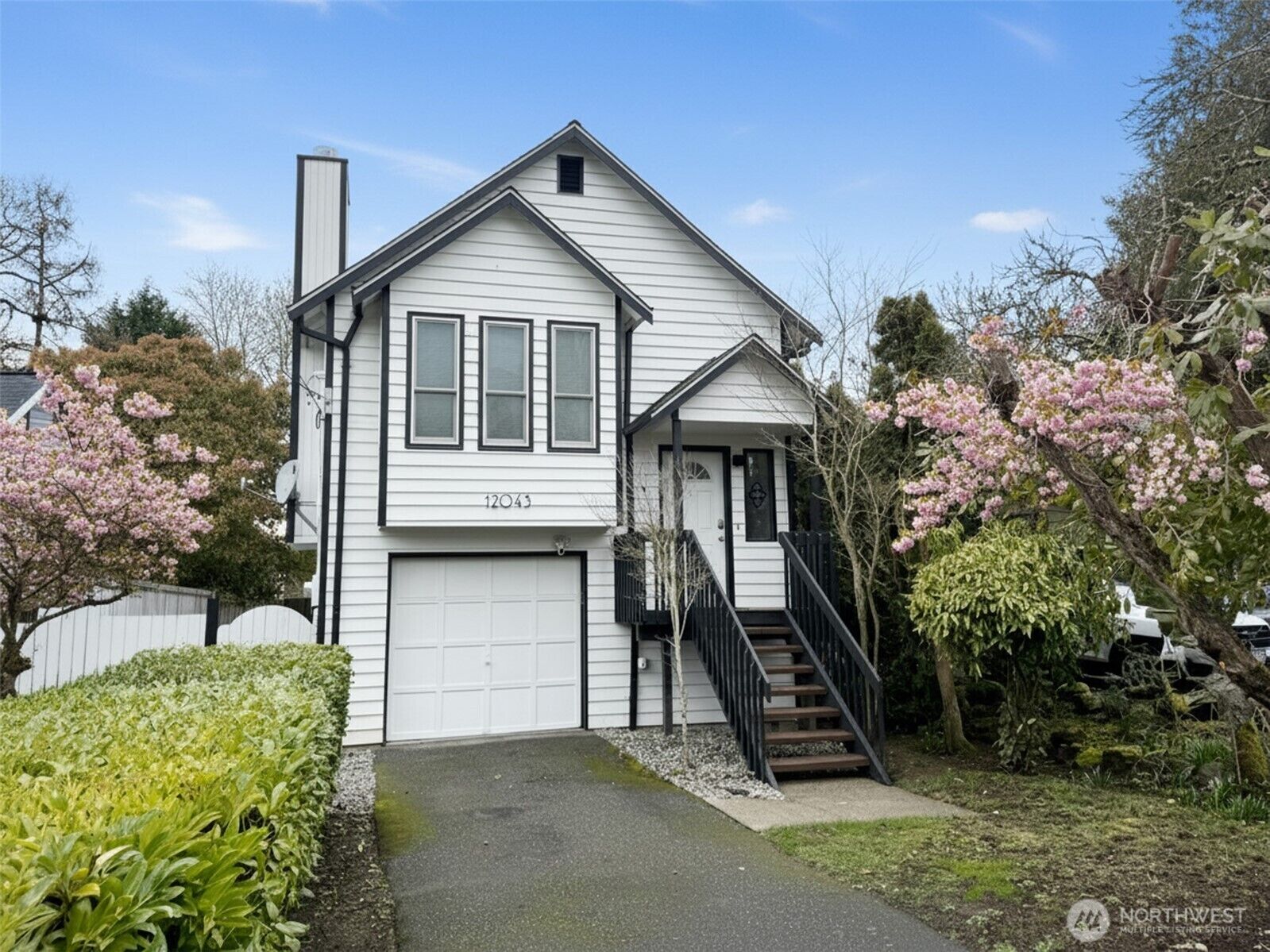 Property Photo:  12043  Bartlett Avenue NE  WA 98125 