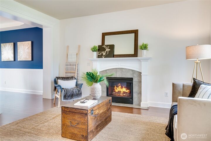 Property Photo:  19321  205th Street E  WA 98360 