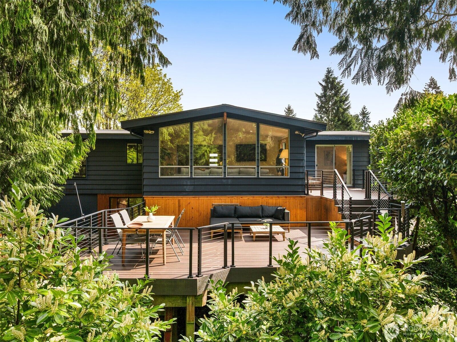 Property Photo:  1824 SW 146th Street  WA 98166 