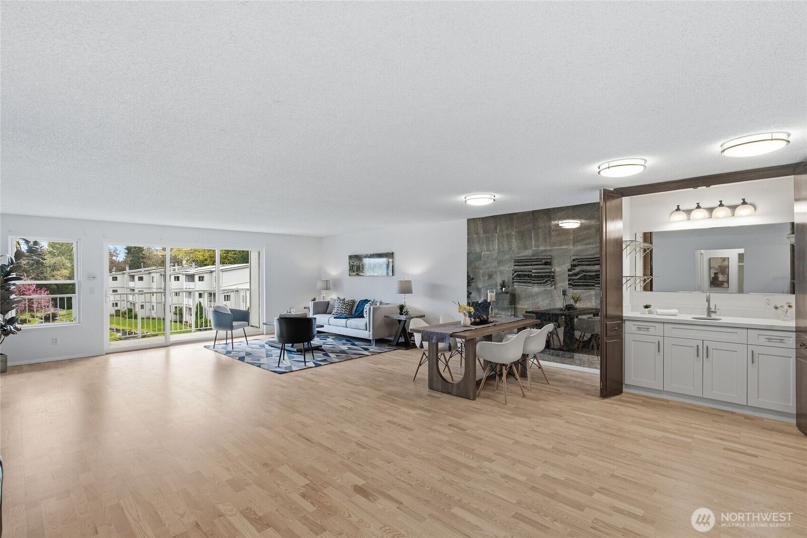 Property Photo:  13217  15th Avenue NE A8  WA 98125 
