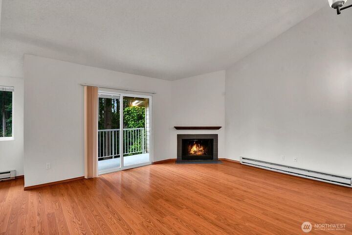 Property Photo:  5504  220th Street SW C302  WA 98043 