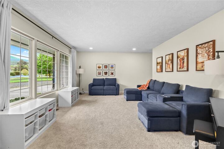 Property Photo:  21  Monroe Drive  WA 98612 