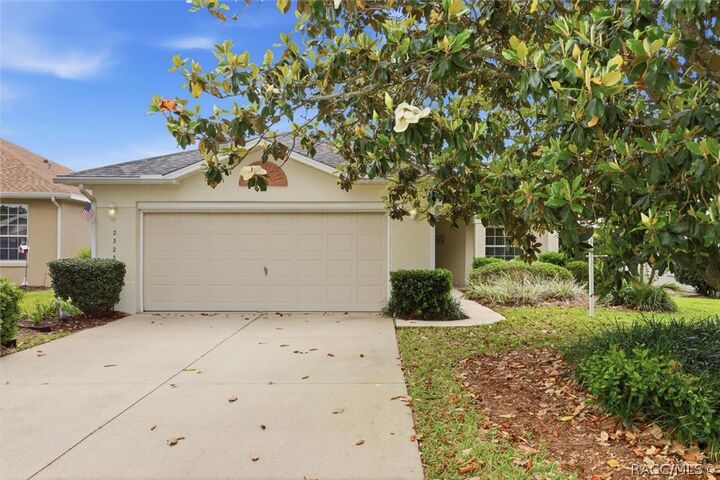 Property Photo: 2323 N Andrea Point FL 34461
