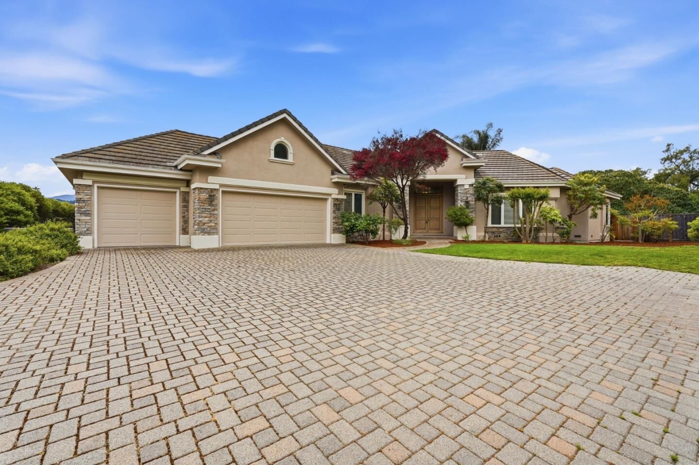 Property Photo:  899 Vista Del Roble Place  CA 95120 