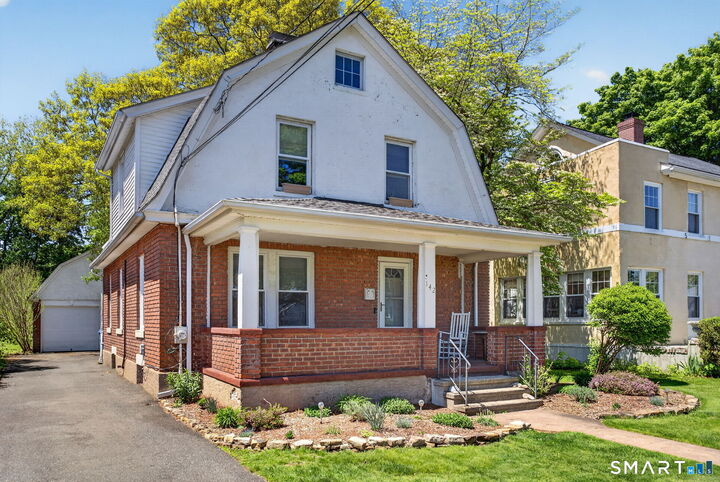 Property Photo:  142 Washington Avenue  CT 06518 