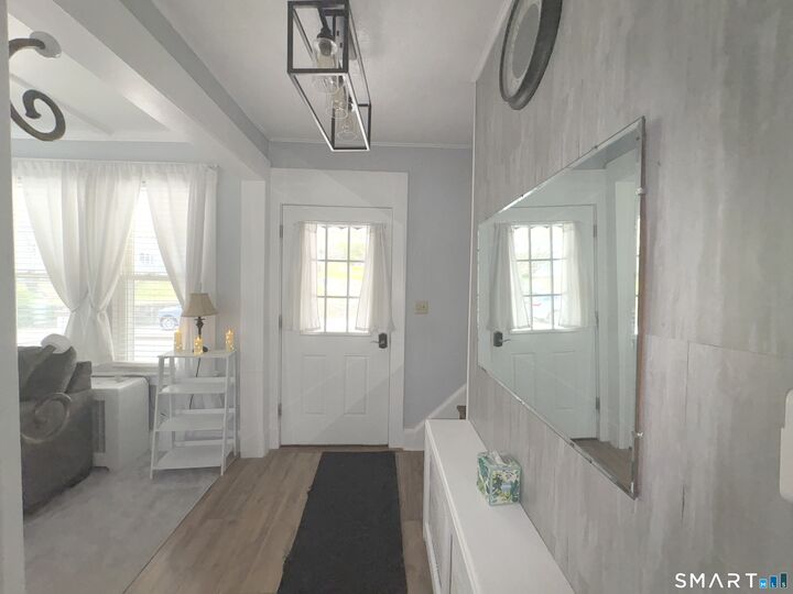 Property Photo:  102 Circuit Avenue  CT 06708 