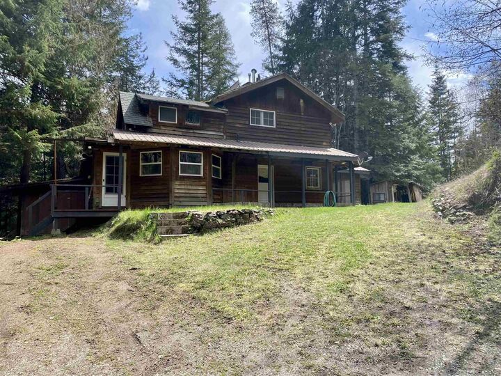 Property Photo:  1264 McCloud Creek Rd  WA 99156 