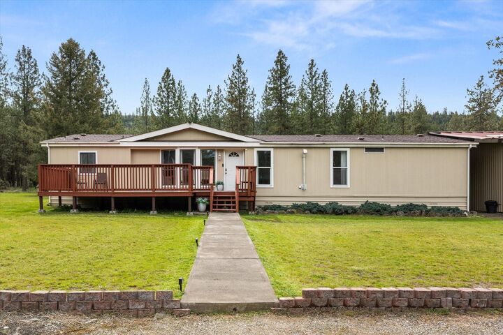 Property Photo: 27711 W Long Lake Rd WA 99013