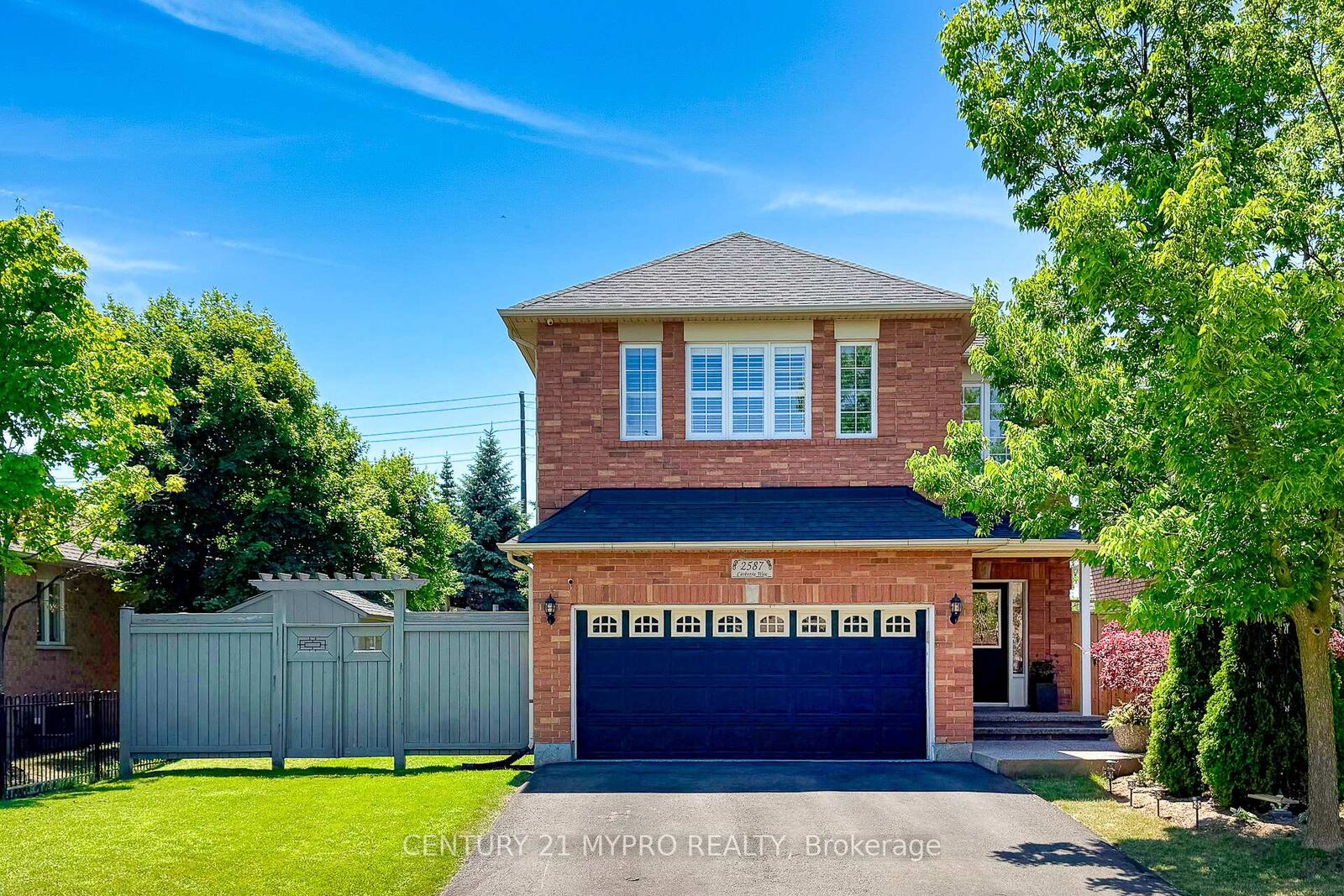 Property Photo:  2587 Carberry Way  ON L6M 4R8 