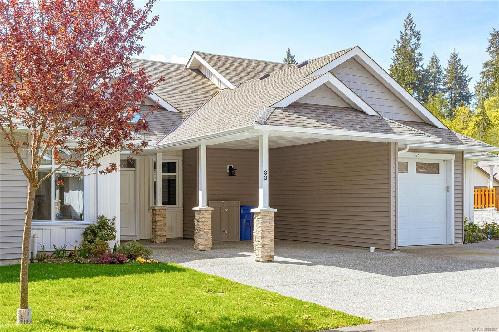 Property Photo: 300 Grosskleg Way #33 BC V0R 2G1