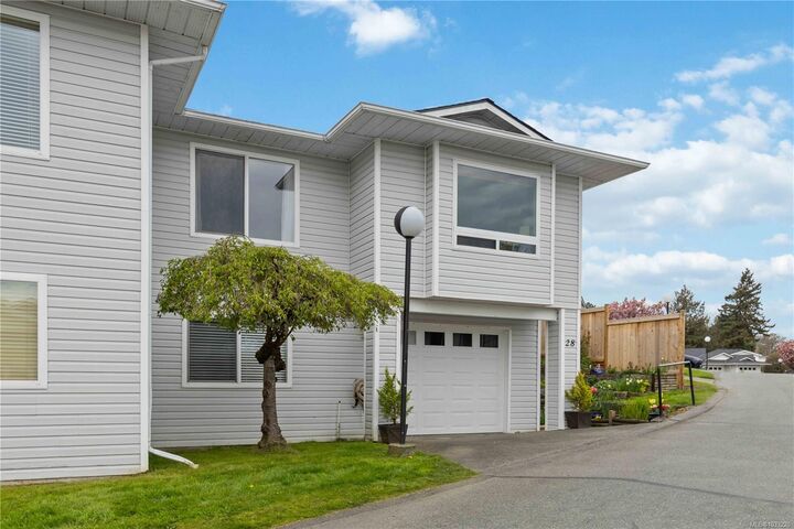 Property Photo:  4125 Interurban Rd 28  BC V8Z 4W8 