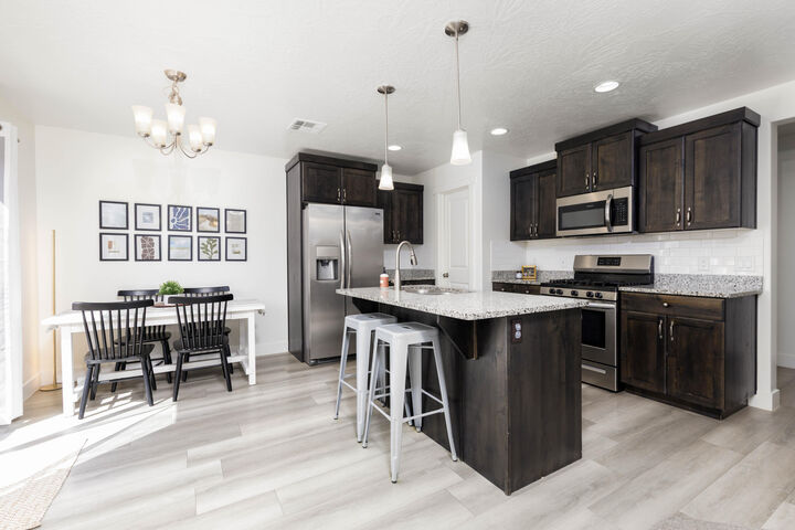 Property Photo:  3782 E Nova Ln  UT 84790 