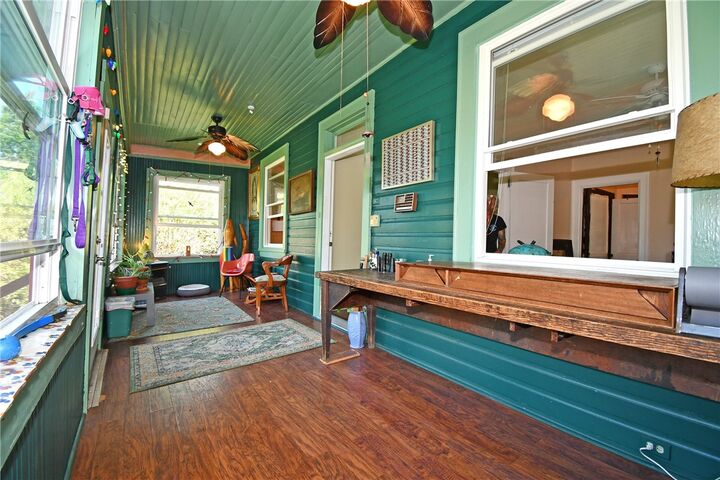 Property Photo:  1521 Napoleon  PA 15216 