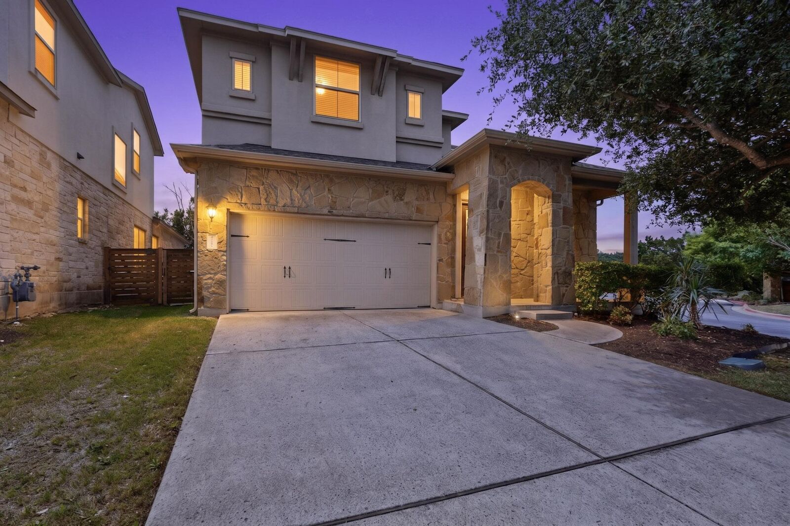 Property Photo:  10917 Hidden Caves 31  TX 78726 