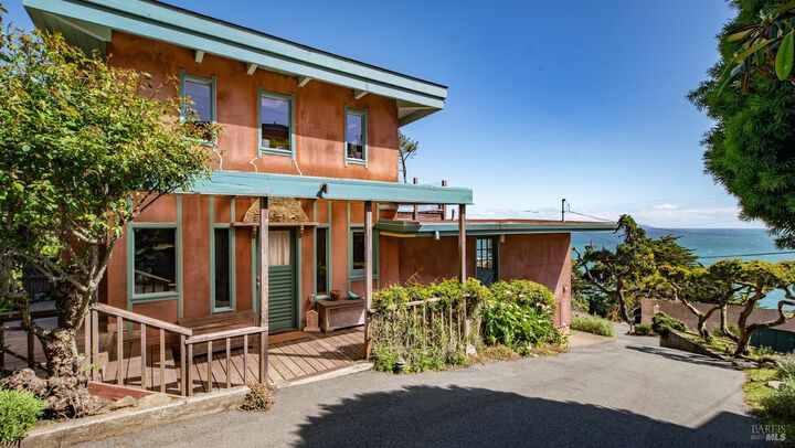 Property Photo:  180 Sunset Way A  CA 94965 