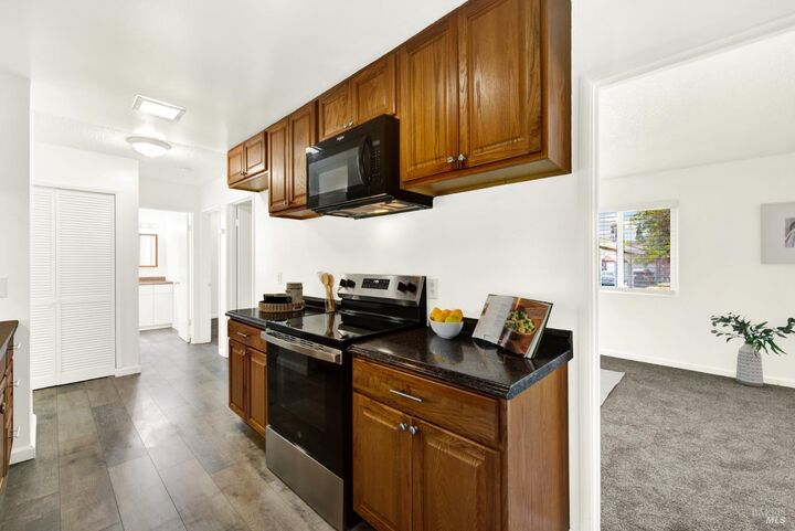 Property Photo: 806 Meadowlark Drive CA 94533