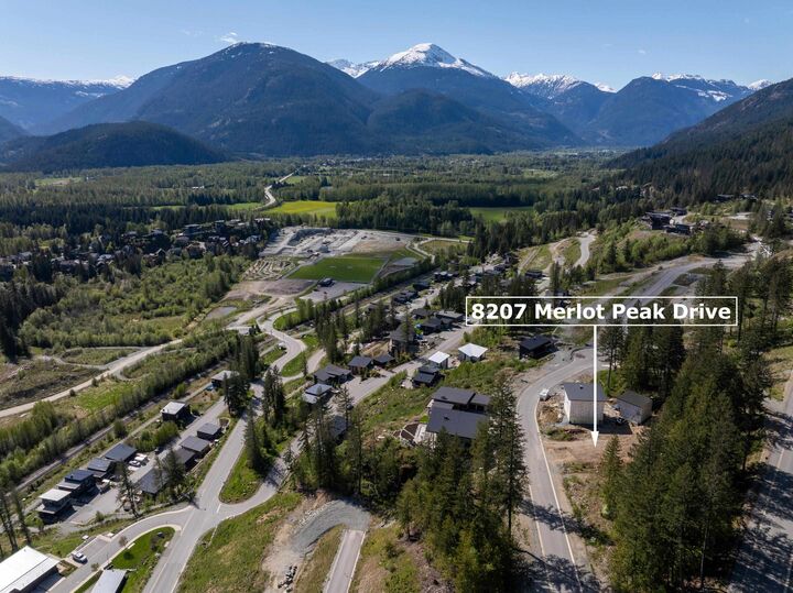 8207 Merlot Peak Drive — photo 1