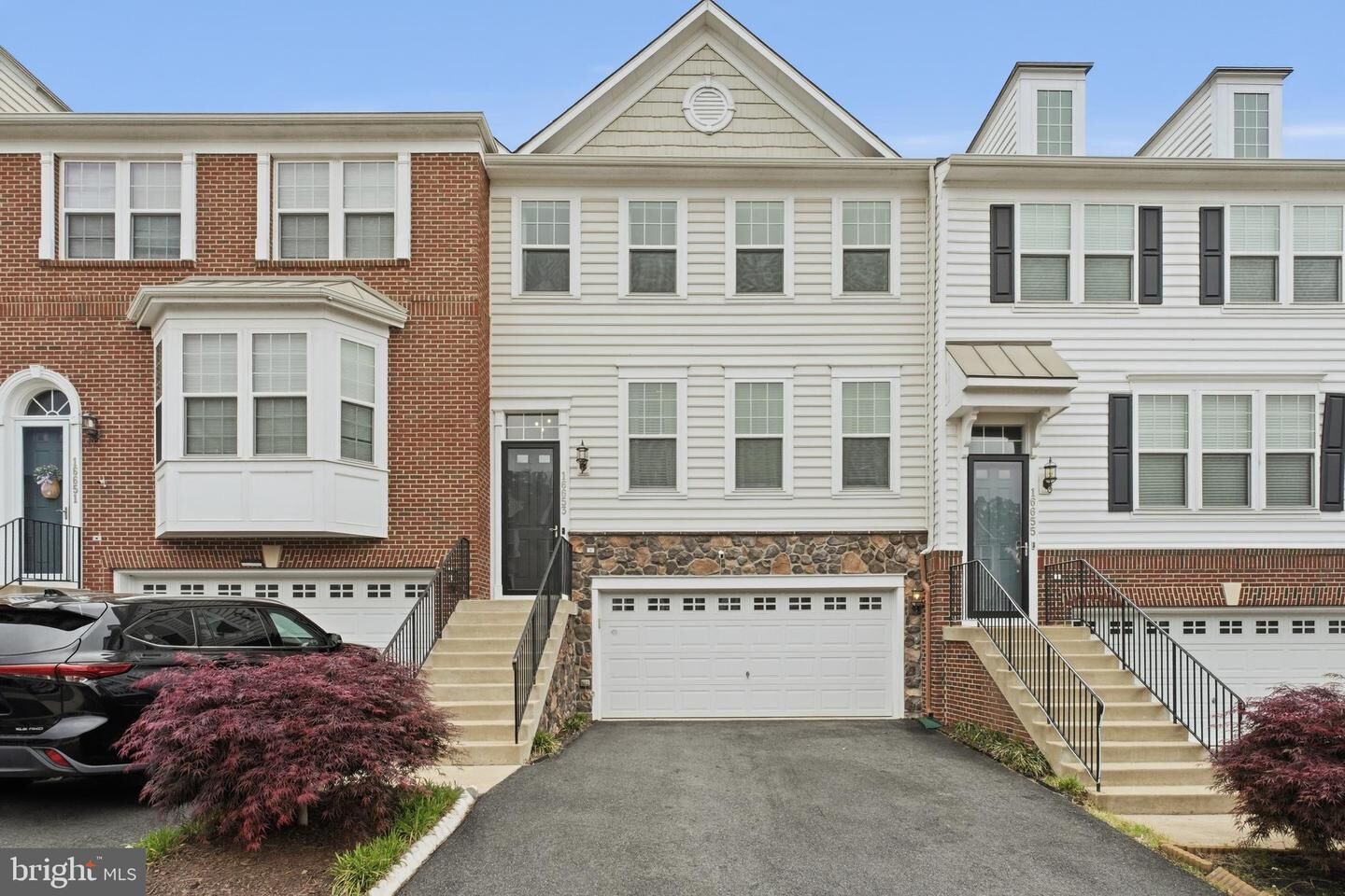 Property Photo:  16653 Danridge Manor Drive  VA 22191 