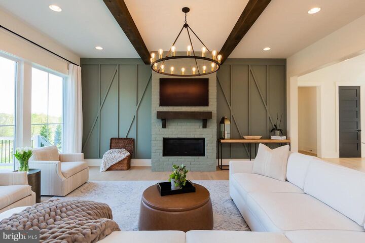 Property Photo:  1016 Valley Crossing Drive  PA 17543 