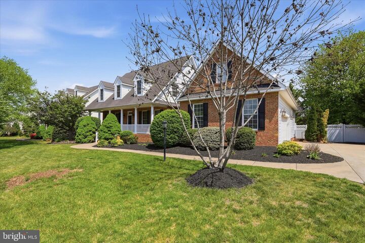 Property Photo:  102 Bramble Court  VA 22602 