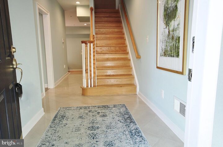 Property Photo:  400 Oronoco Street  VA 22314 