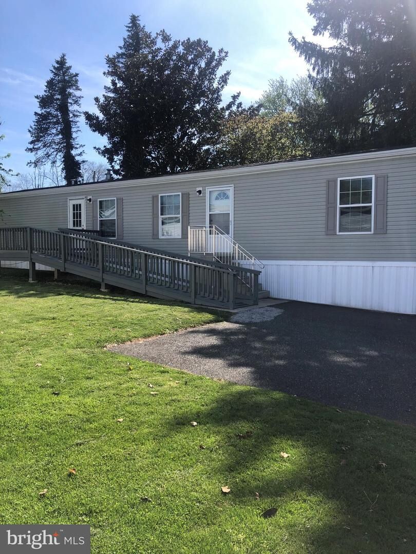 Property Photo:  12 Valley View Court  PA 19522 