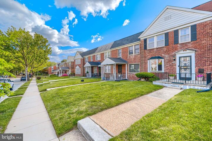 Property Photo:  2220 Braddish Avenue  MD 21216 