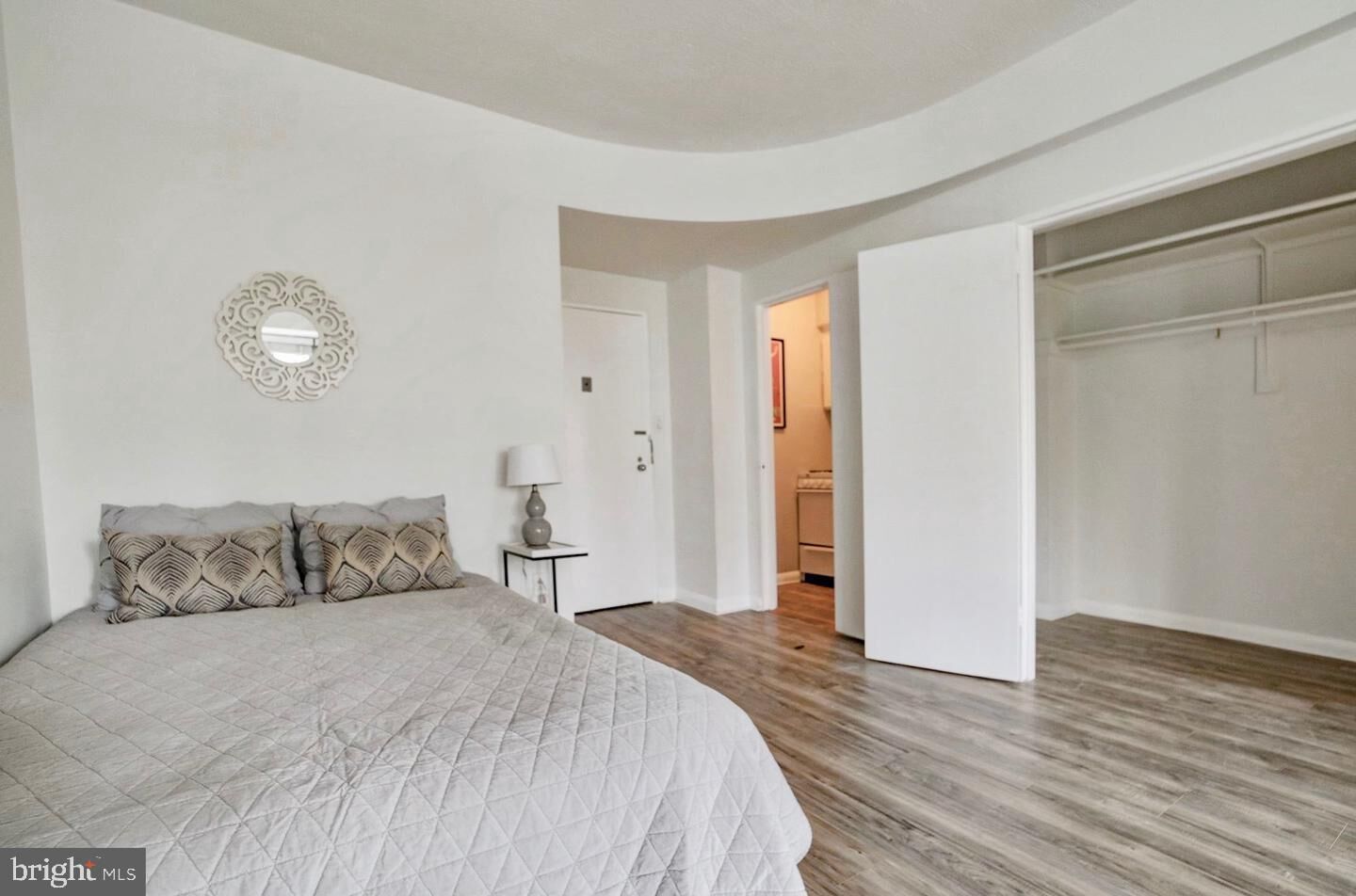 Property Photo:  1727 Massachusetts Avenue NW 405  DC 20036 