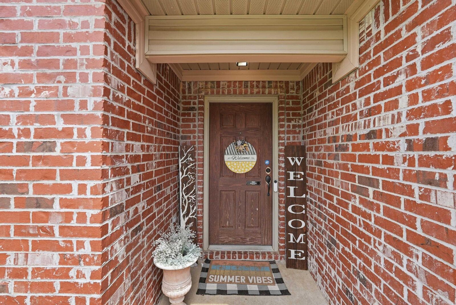 Property Photo: 15 Brentwood AR 72173