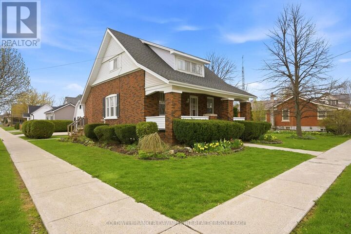 Property Photo: 484 Carling Street ON N0M 1S2