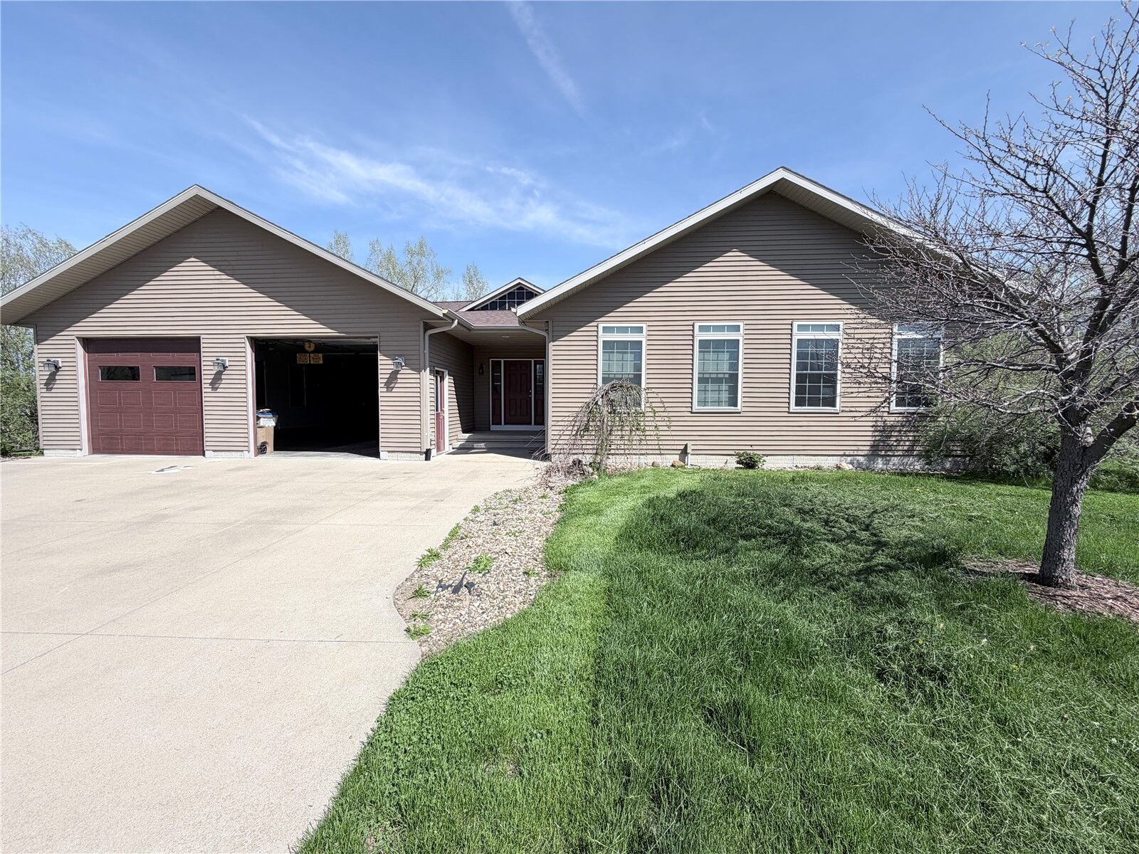 Property Photo:  2575 58th Strret 1  IA 52349 