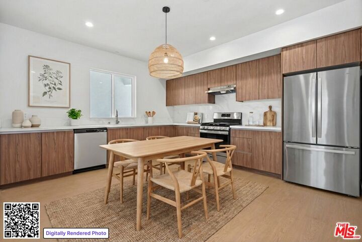 Property Photo:  1717 Winona Blvd  CA 90027 