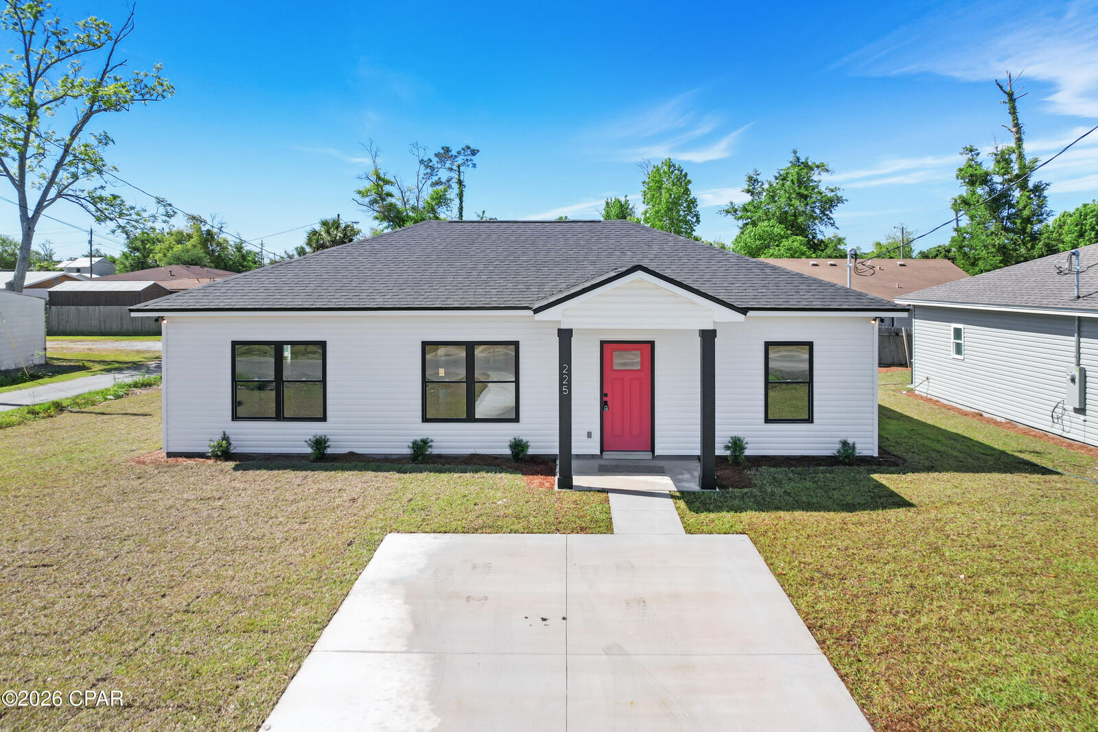 Property Photo:  225 W 13th Street  FL 32401 