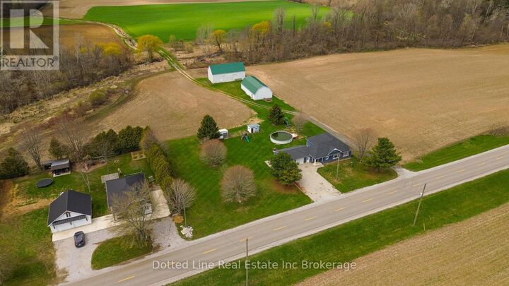 Property Photo: 573 Norfolk County Rd 28 Road West ON N0E 1G0