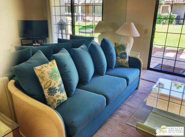 Property Photo:  2701 E Mesquite Avenue Ee165  CA 92264 