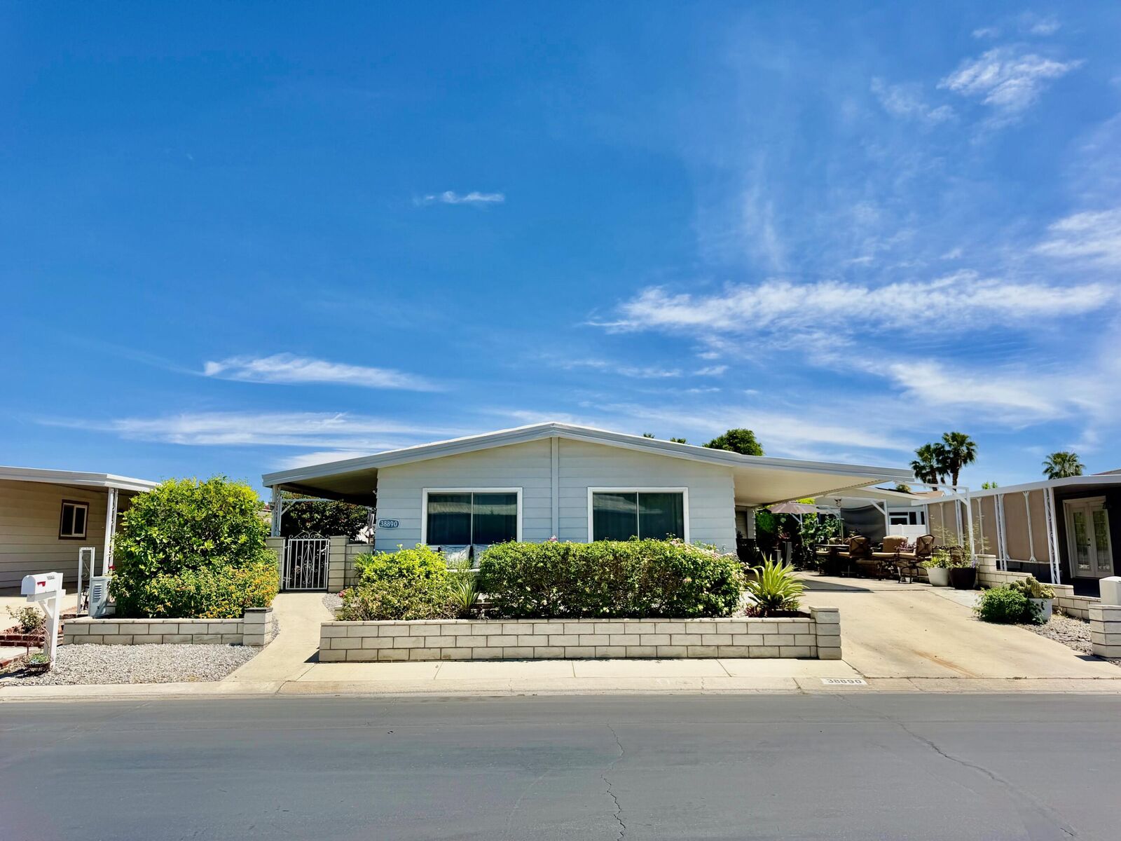 Property Photo:  38890 Desert Greens Drive W  CA 92260 