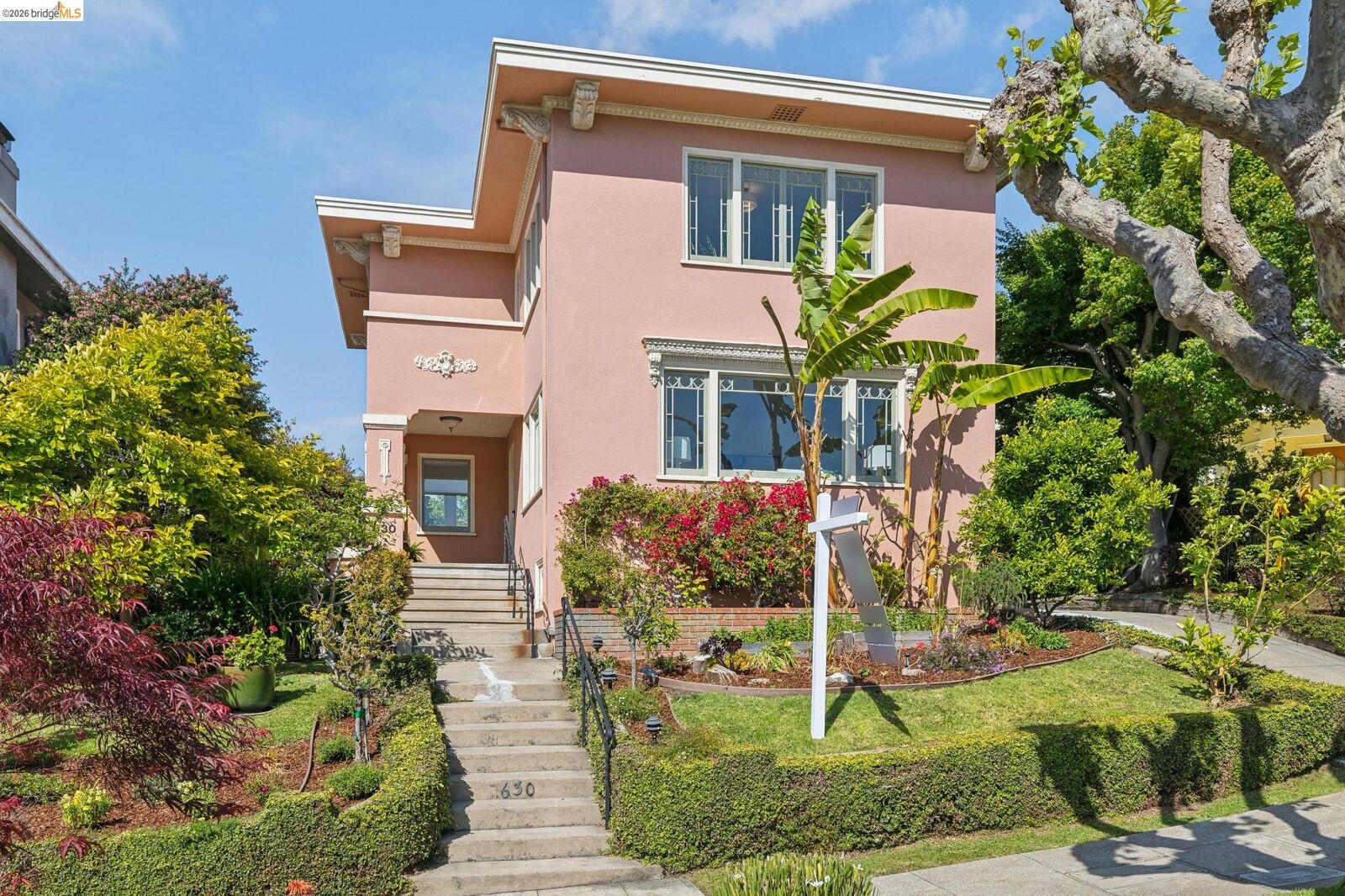 Property Photo:  630 Longridge Rd  CA 94610 